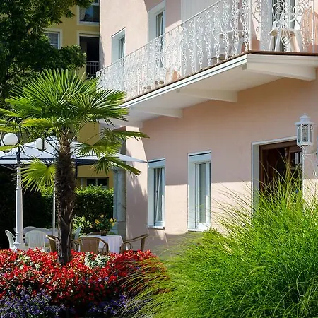 Hotel Auguste 2*